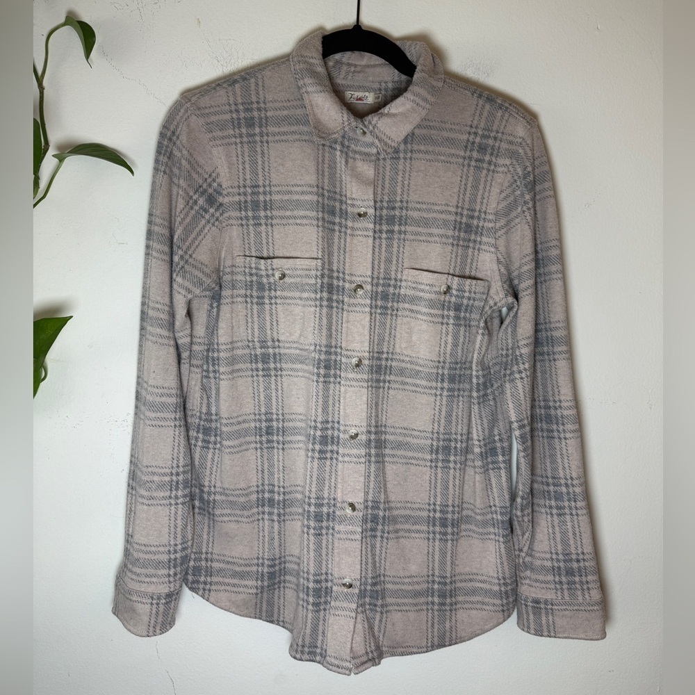 Faherty Long Sleeve Soft &Stretchy Flannel Shirt - Gray and White Plaid Shacket